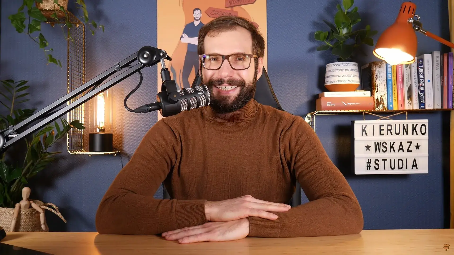 Przemek Stadnik - prowadzący i twórca Kierunkowskazu Kariery